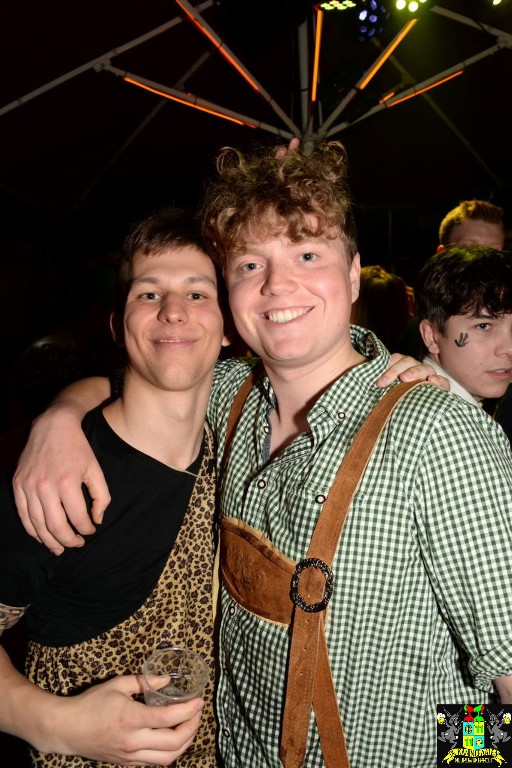 ../Images/Kroegentocht 512.jpg